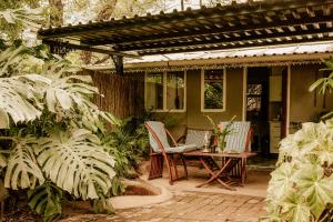 สวนหย่อมนอก Kasane Self Catering