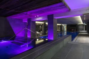 Bazén v ubytování ElisabethHotel Premium Private Retreat- Adults only nebo v jeho okolí