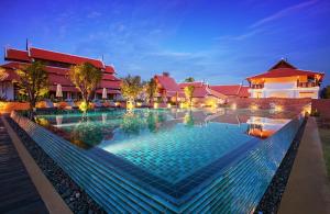 Bazén v ubytovaní Sriwilai Sukhothai alebo v jeho blízkosti