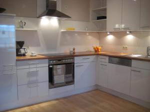 Dapur atau dapur kecil di Ferienwohnung-VS +11 gambar