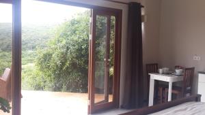 Photo de la galerie de l'établissement Great Hill View Apartment, à Grote Berg