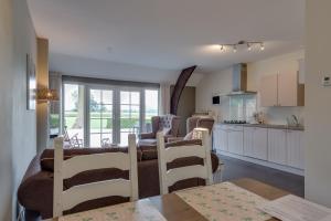 Kuchyň nebo kuchyňský kout v ubytování B&B vakantieappartementen Dalerheugte