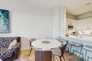 Gallery image of SoCe Flats 204 in Naples