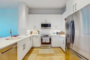 Gallery image of SoCe Flats 204 in Naples