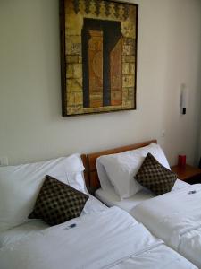 Postel nebo postele na pokoji v ubytování Hotel de la Lande