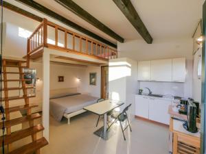 Köök või kööginurk majutusasutuses Residenza le Saline