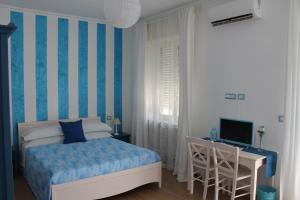 Foto dalla galleria di B&B Una Rotonda sul mare a Manfredonia