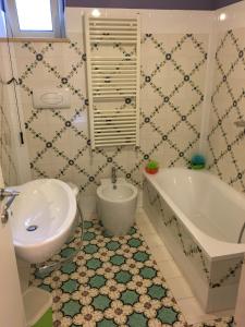 B&B Villa zia Febronia tesisinde bir banyo