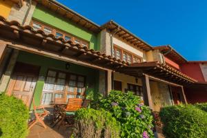 Gallery image of Casas Rurales Playa de Guadamía in Llames de Pría