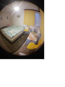 Ein Bett oder Betten in einem Zimmer der Unterkunft Ubytovanie 184, Bed and Braekfast 184