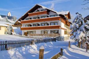 Gallery image of Hotel Gasthof Rose in Oy-Mittelberg