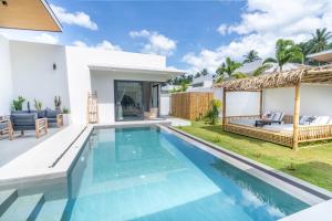 a swimming pool in the backyard of a villa at Villa GAÏA - Luxury Tropical Villa - Private Pool in Lamai