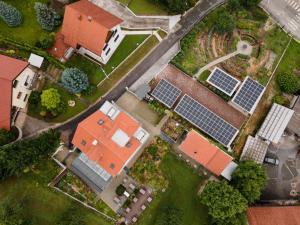 an overhead view of a house with solar panels at Cantilly Garden in Samobor