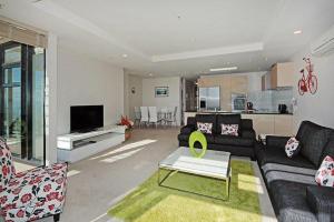 A kitchen or kitchenette at The Sands
