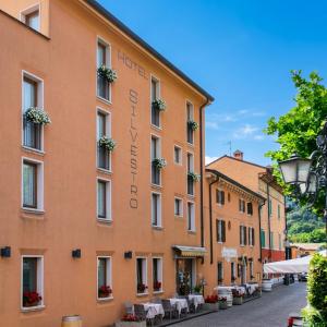 Zgrada u kojoj se nalazi hotel