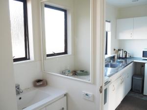 Kuchyň nebo kuchyňský kout v ubytování Ocean View + 27 fotografií