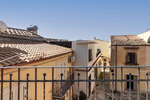 a view from a balcony of buildings at Casa Amarantia-Appartamento 1 in Noto