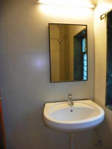 Koupelna v ubytování Hotel Rajdeep