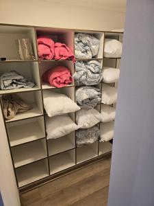 a closet filled with lots of towels and towels at Baquedano in Coquimbo