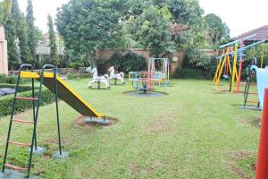 Lekeplass på Siaga Raya Creative Villas