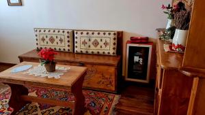 Foto de la galeria de Corner 4 rooms a Gjirokastër