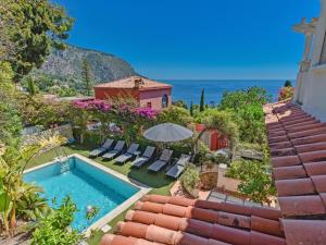 an image of a villa with a swimming pool at Paulette in Éze