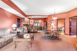 a living room with a couch and a table at Chula Vista 2517 & 2519 in Wisconsin Dells
