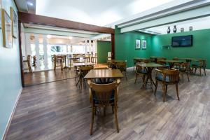 Restaurace v ubytování Carlton Suítes Limeira