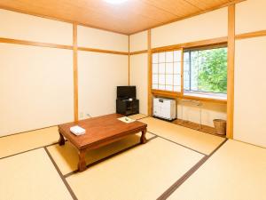Gambar di galeri bagi Guesthouse PAW di Nagano