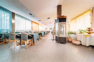 Restaurace v ubytování Hotel Rosmary