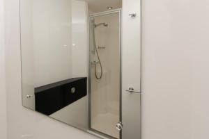 Koupelna v ubytování Destiny Student – Shrubhill (Campus Accommodation)