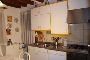 Cucina o angolo cottura di Corte Emo