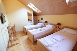 Postel nebo postele na pokoji v ubytování Guest House Goari