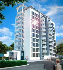 Budova, kde se apartmán nachází + 2 fotografie