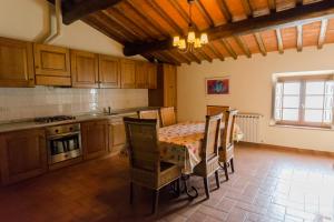 Cucina o angolo cottura di Frantoio di Corsanico