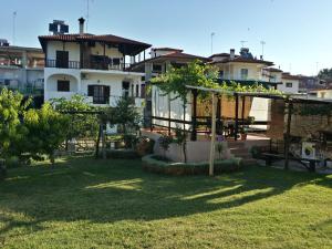 Zahrada ubytování Voula Kourbeti Apartments