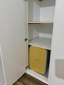 a small closet with a tv in it at SOLyMAR in Garrucha