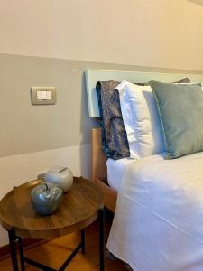 Llit o llits en una habitació de Hotel Moniga