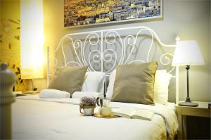 Ένα ή περισσότερα κρεβάτια σε δωμάτιο στο Goodfellas Thong lo Hostel #Check in time needed#
