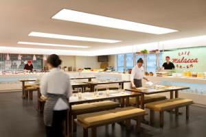 Khách lưu trú tại Jen Hong Kong by Shangri-La