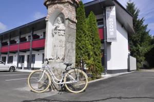 Rowery dostępne w obiekcie Burg Rooms - 24h Self-Check-in lub w pobliżu