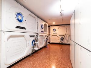 Gambar di galeri bagi just hostel capsules di Alicante