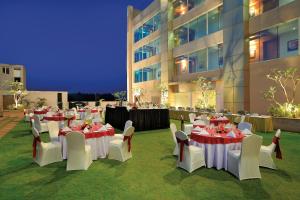 Nápoje v ubytování Yashail Hotel Haridwar + 37 fotografií