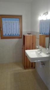 Kylpyhuone majoituspaikassa Bichlerhof