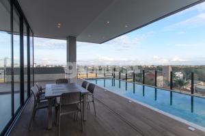 Foto de Stylish 2 Bedroom Apt in Ciudad del Este