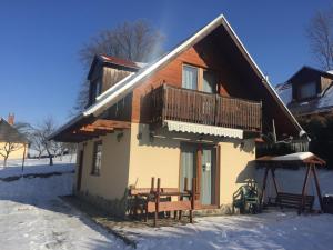 The building in which the holiday home is located