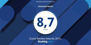 Certifikát, hodnocení, plakát nebo jiný dokument vystavený v ubytování Diamond Hotel