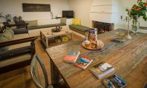 Χώρος καθιστικού στο Castelli Cottage