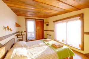 Postel nebo postele na pokoji v ubytování Guest House and camping Jurmala