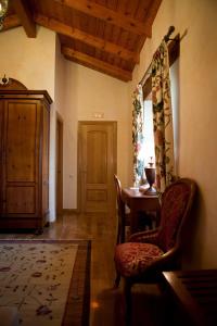 Posedenie v ubytovaní Casa Rural La Majada de Peñacorada